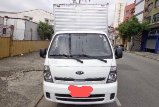 KIA BONGO 2012