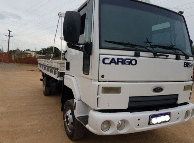 FORD CARGO 815E