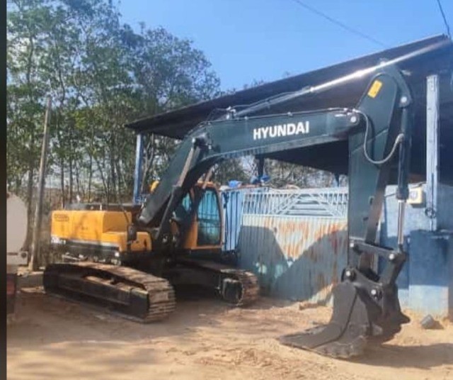 Escavadeira Hidraulica Hyundai - Leia o Anuncio 