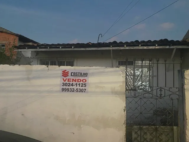 Vendo 1 terreno com 8 Casas no São Conrado Px a Avenida Heracliton Rolemberg
