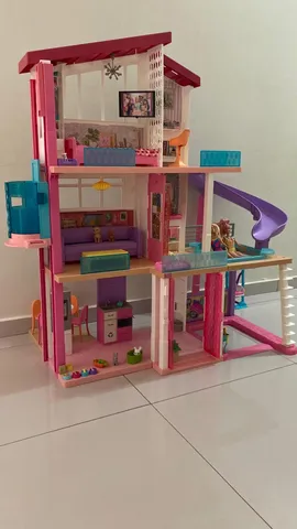 Casa da Barbie 3 andares  Trocamos a antiga casinha da Barbie por esta  Mansão da Barbie 