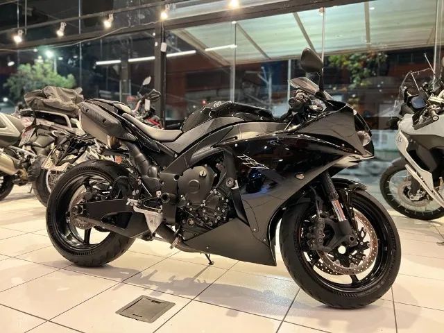 Yamaha R1 de corrida é vendida por encomenda - Notícias - iCarros