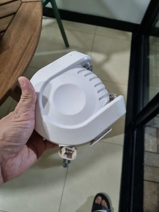 Varal de teto retrátil para área externa