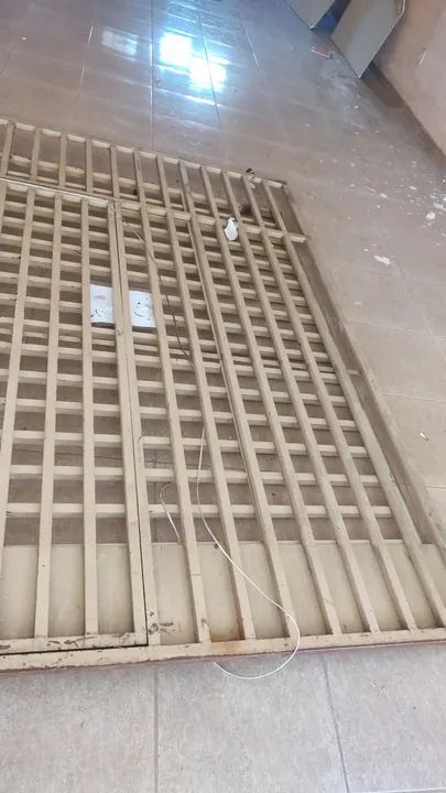 Vendo 2 grade ferro  - Foto 2