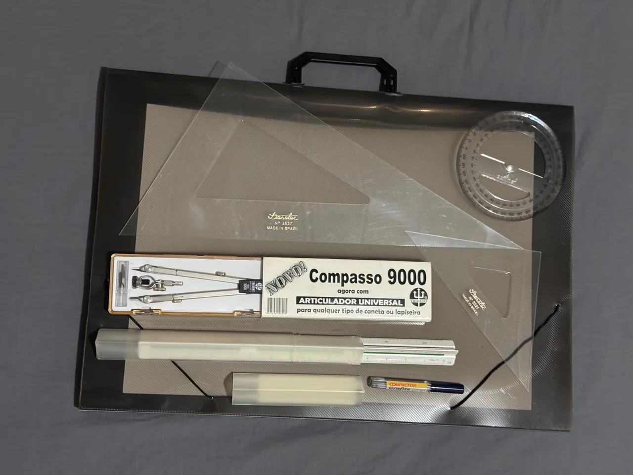 Kit Desenho Técnico - Arquitetura - Esquadro - Compasso - Maleta