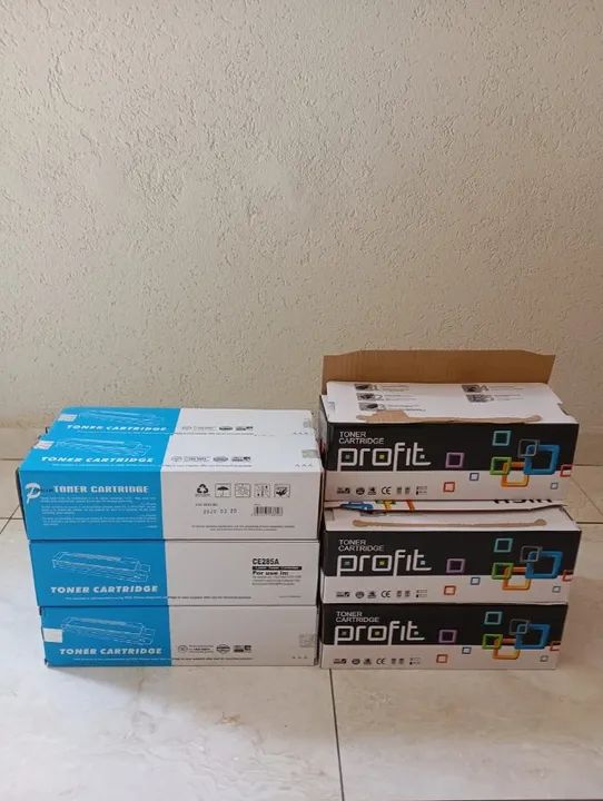 Toner vazio para impressora HP.