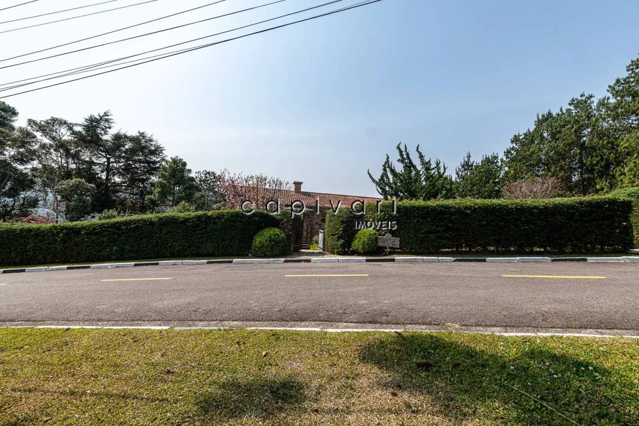 Alto padrão, 4 suítes, ofurô, sauna, e muita segurança. - Foto 2