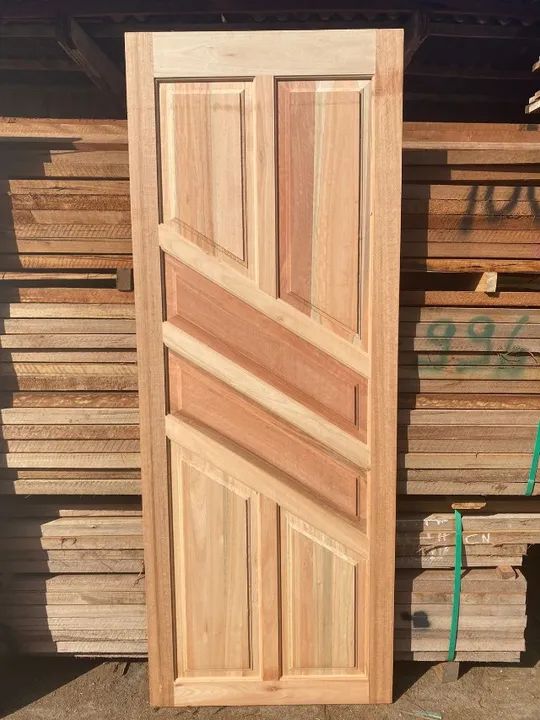 Porta Externa Madeira mista R$ 440,00  - Foto 3