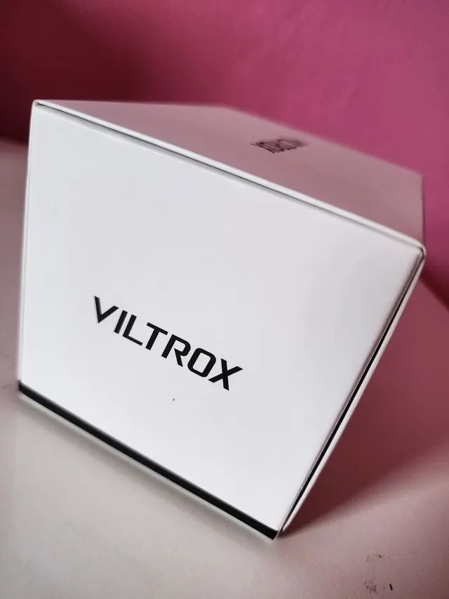 Lente Viltrox 23mm F1.4  ( novas ) - Foto 2