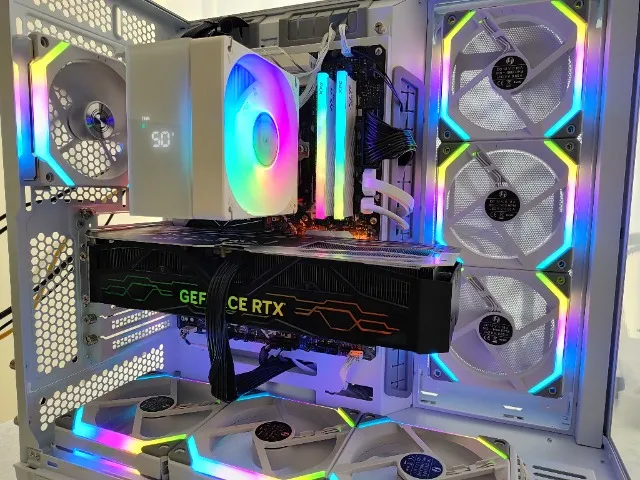 PC Gamer 7800x3d + RTX 4070ti