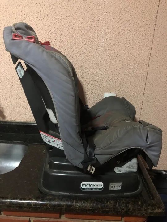 Cadeirinha de bebê - Bebê conforto Matrix Burigotto - Foto 2