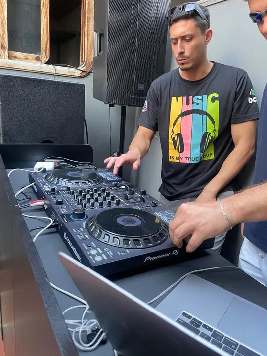 Festas e eventos L0caçao de som Profissional @venturysound