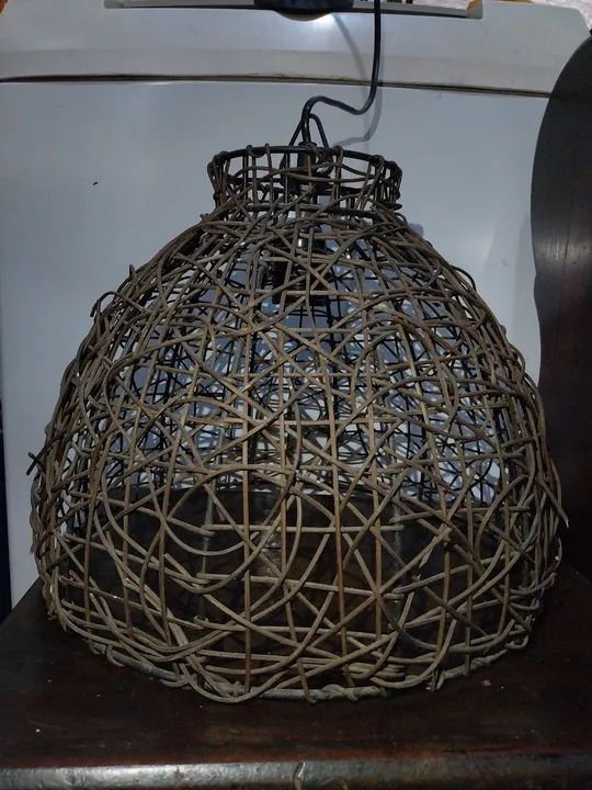 Luminária de Fio Artesanal, Redonda - Perfeita para Ambientes Aconchegantes. - Foto 3