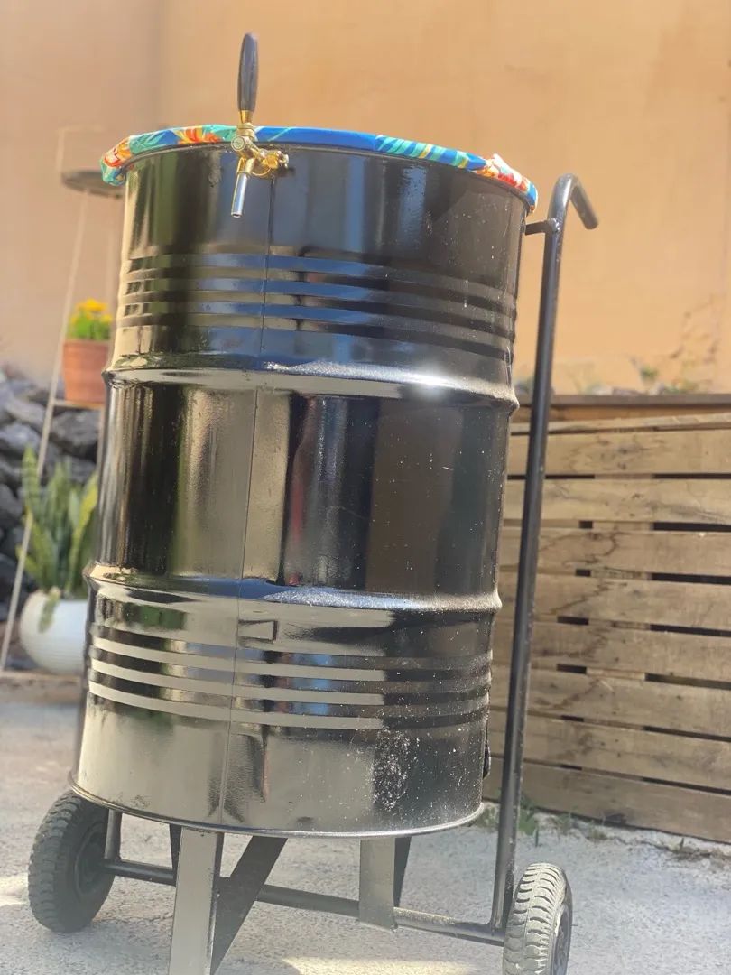 Vende-se chopeira 