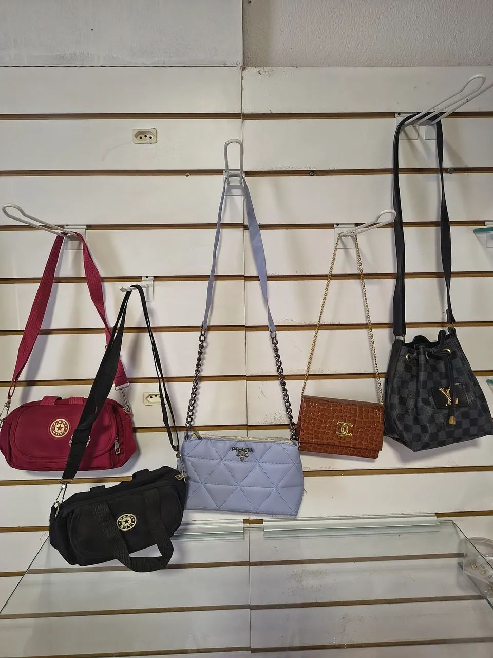 Bolsas qualquer modelo por $25 unidade 
