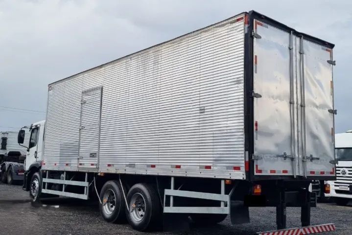 Volkswagen 24280 Baú 2018 - Foto 5
