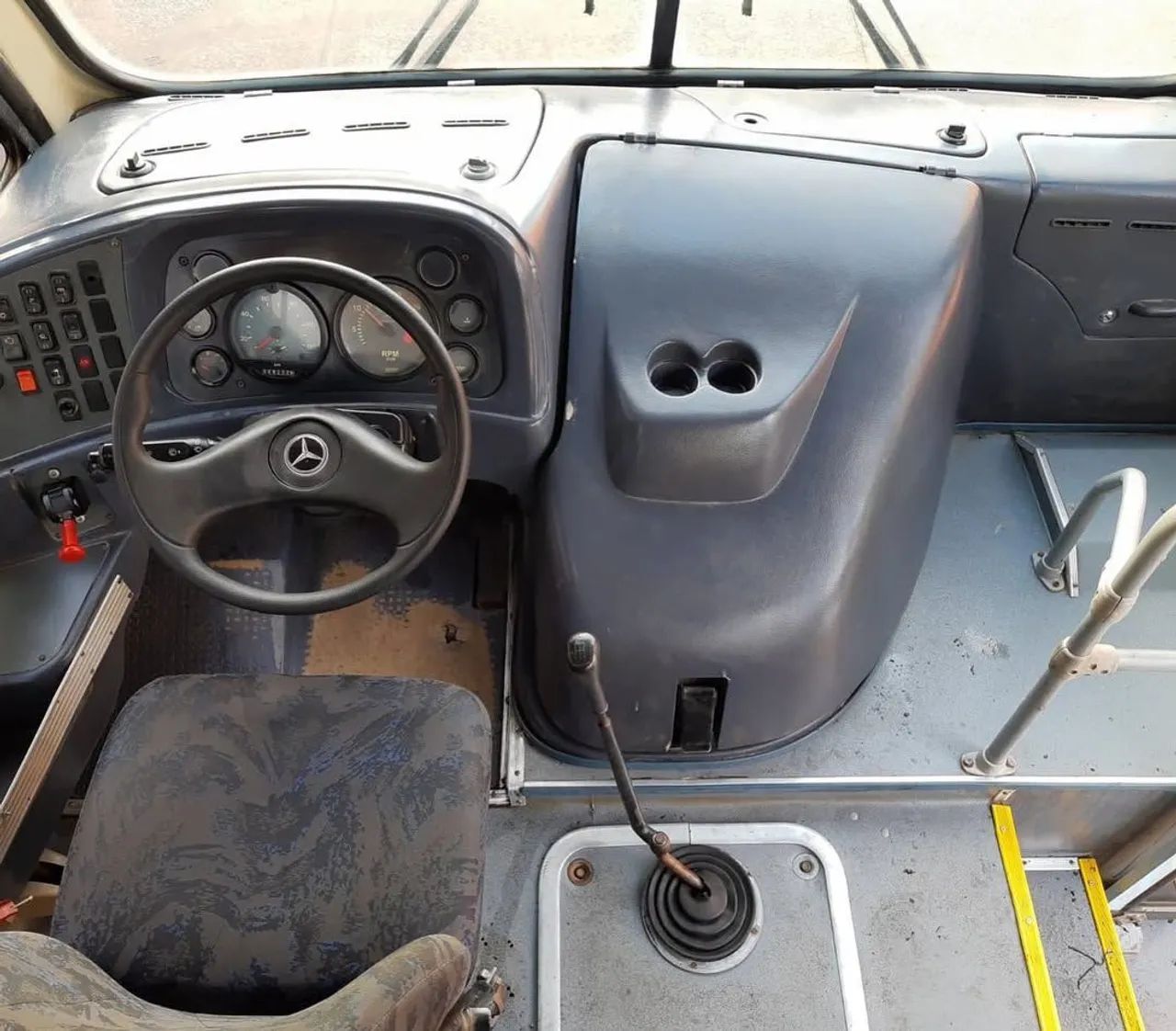 Micro ônibus escolar MB - Foto 4