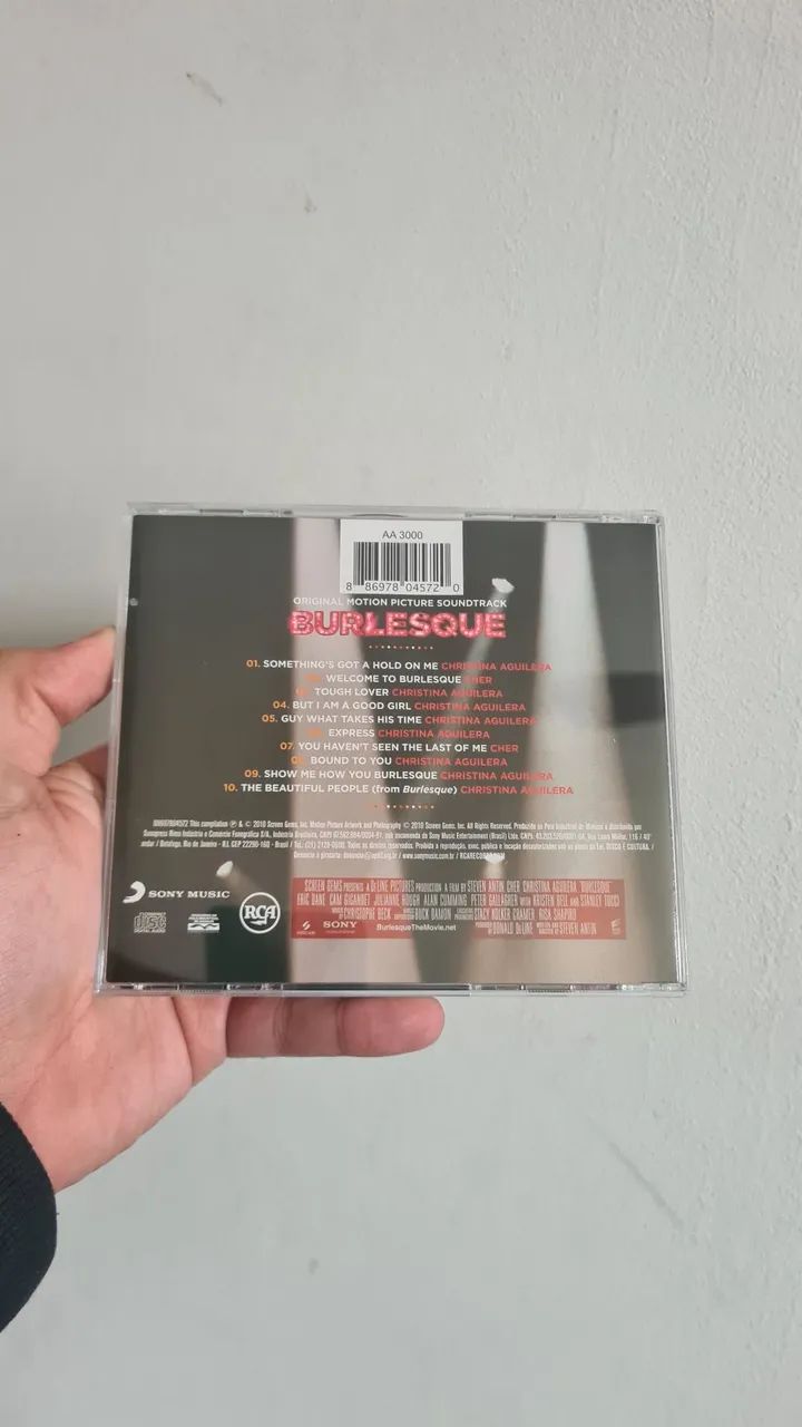 CD Burlesque com adesivo - Foto 2