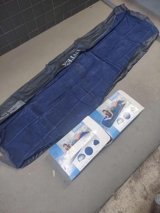 2 Colchões Inflaveis + Bomba - Foto 2