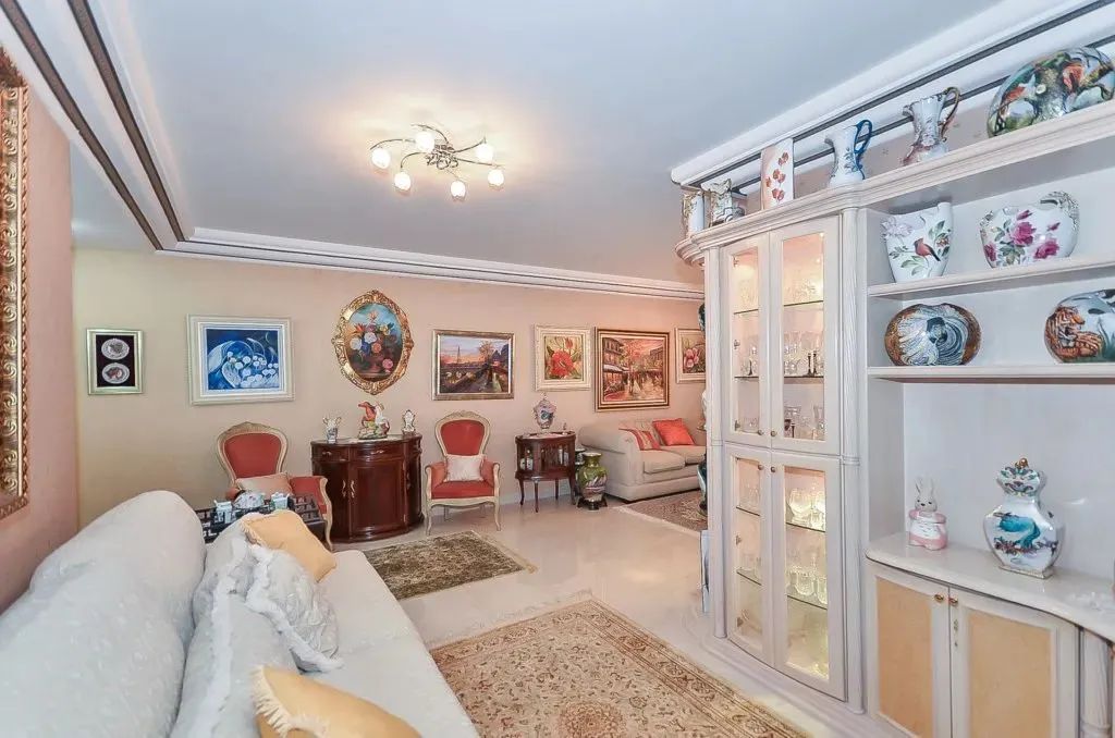 Cobertura com 3 suítes à Venda no Batel por R$ 2.370.000,00 - Foto 4