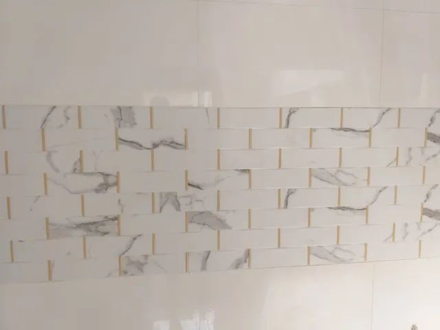 05 peças de Porcelanato 