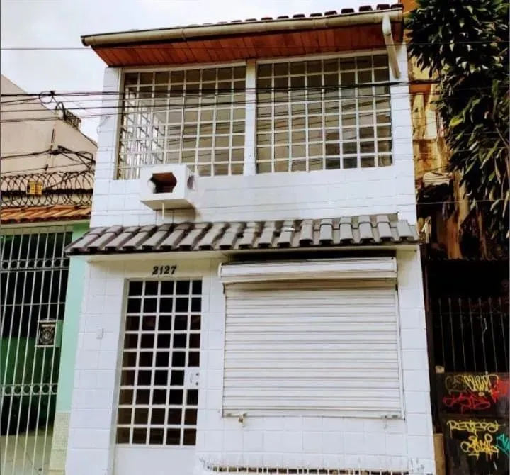 VENDO CASA NO MANGUEIRÃO, 250M², 2 PAVIMENTOS, 3 QUARTOS