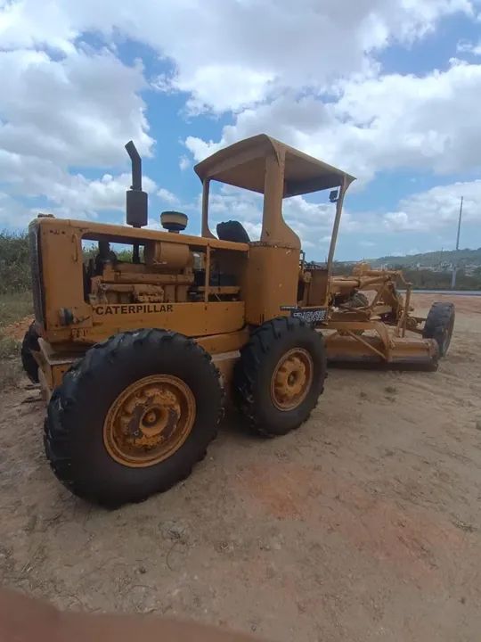 Motoniveladora Caterpillar Usada 120B - Foto 2