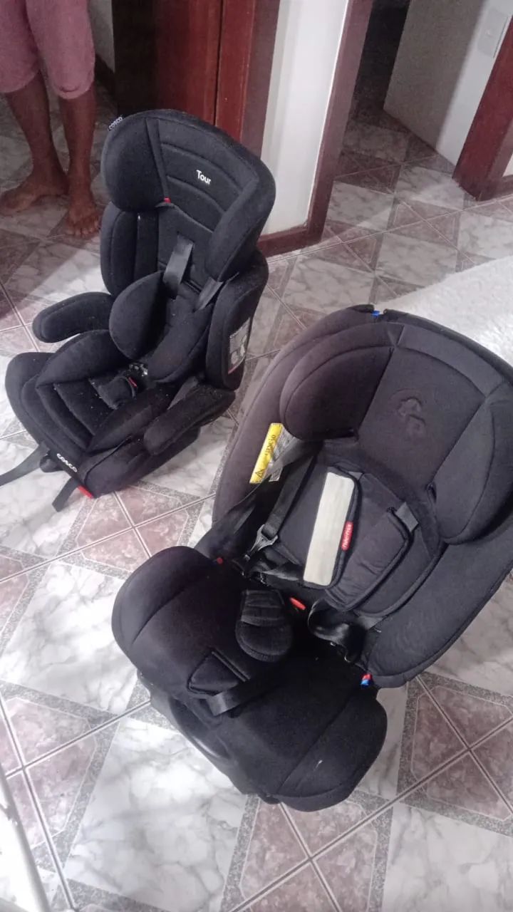 02 Cadeirinhas  Bebe conforto 