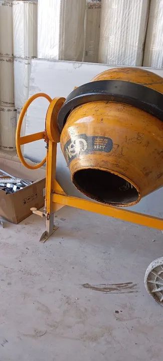 Betoneira 200 L - Foto 4