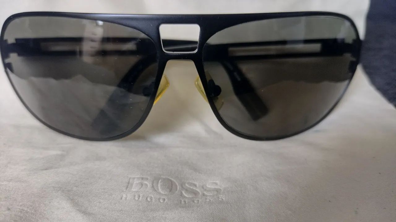 Óculos de Sol Masculino HUGO BOSS original - Foto 2