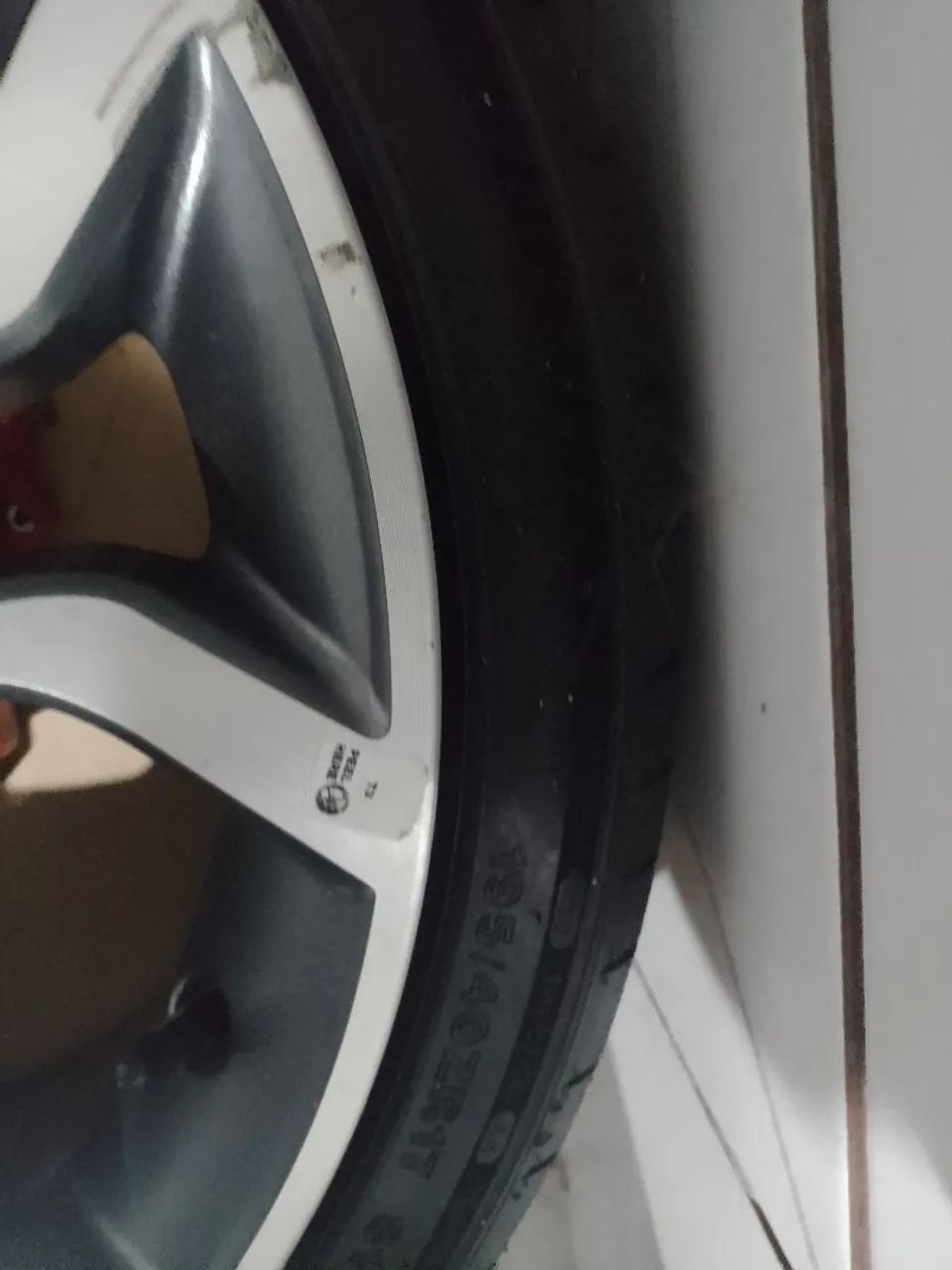 Pneus de carro - Foto 3