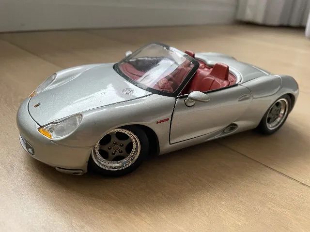 Porsche Boxster 1/18 Maisto 