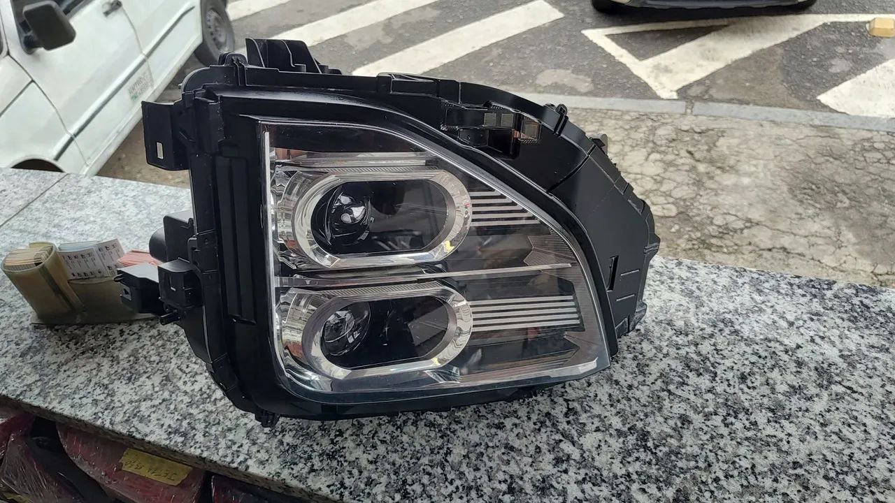 Farol da Mitsubishi Eclipse Cross - Foto 2