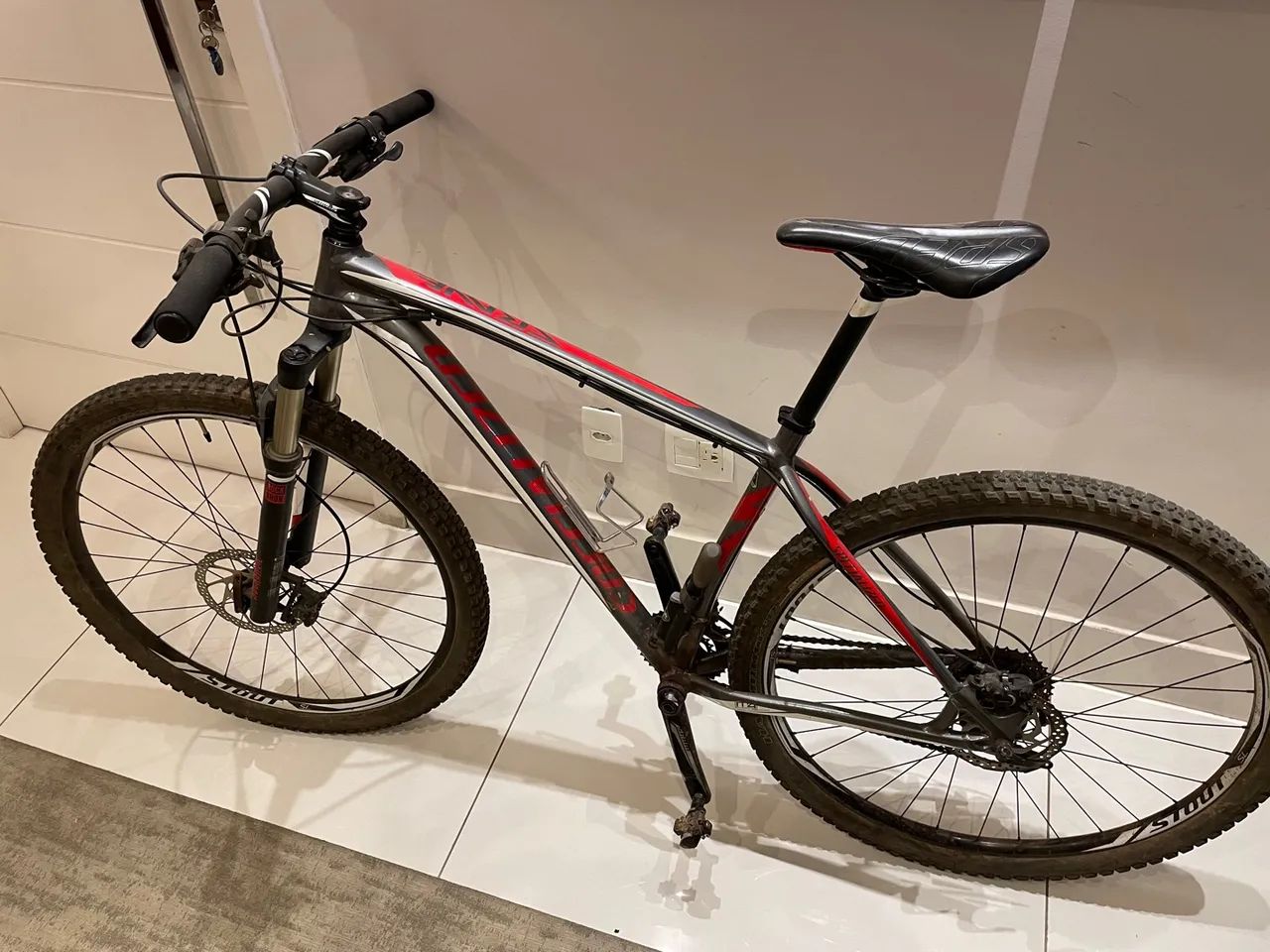 Bicicleta Mountain Bike Specialized Crave aro 29 - Foto 3
