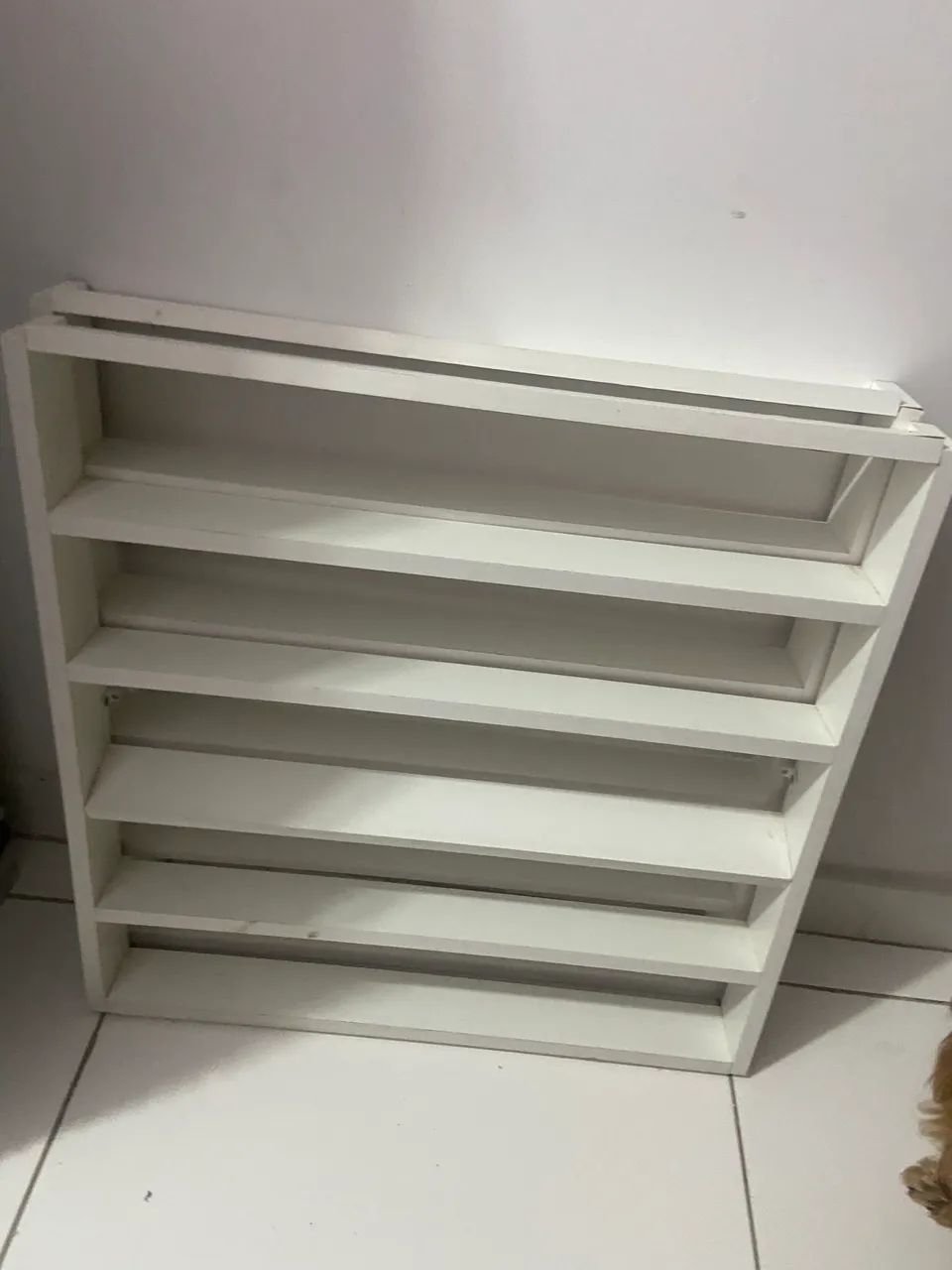 Prateleira de esmalte64352681208066120