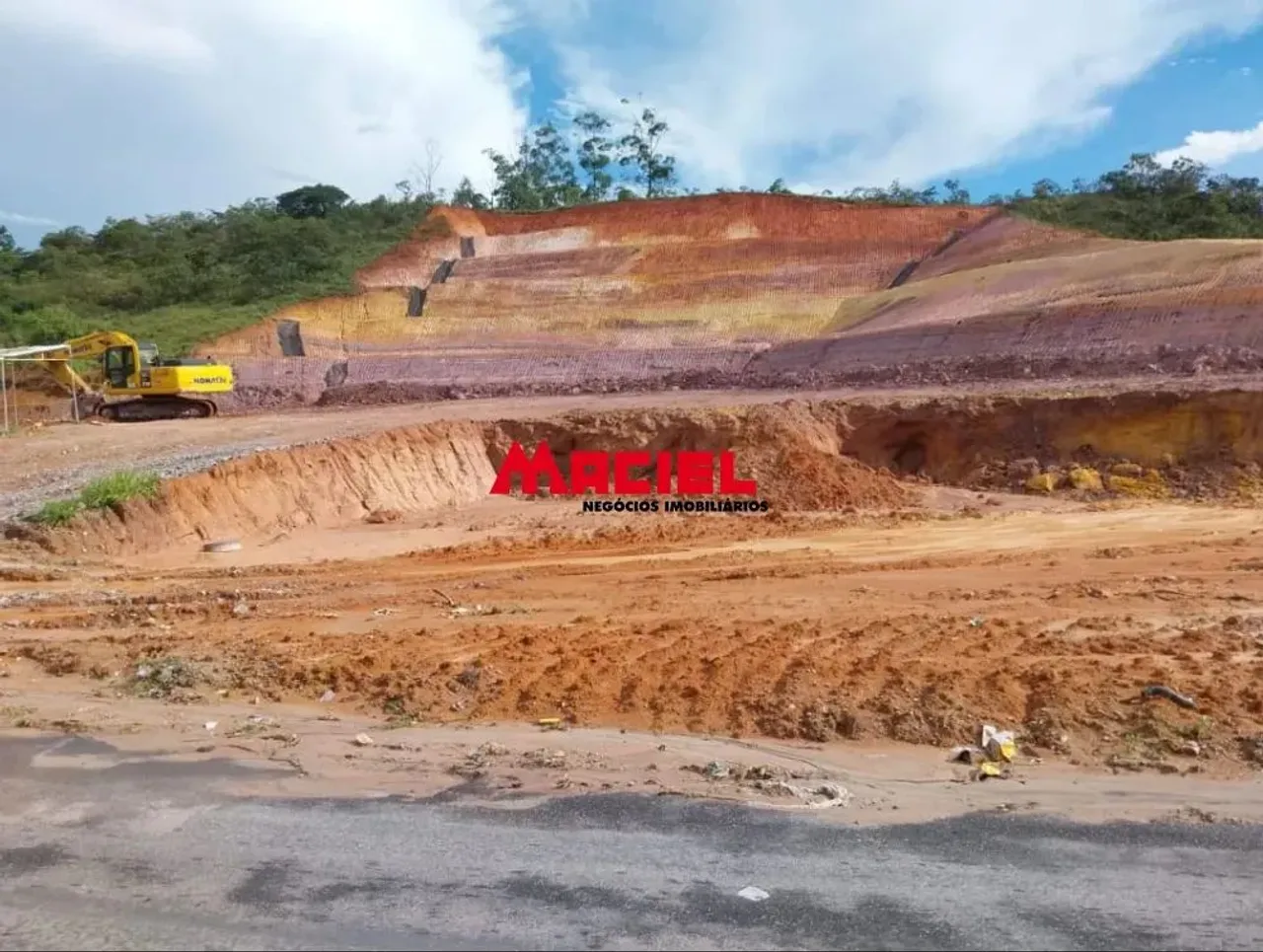 Lote/Terreno Locação / Venda, 3000 m² Interlagos R$4.500,00 / R$ 1.200.000,00