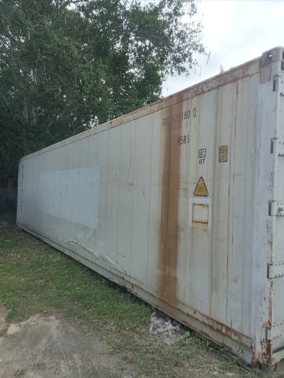 CONTAINER DE REFRIGERAÇÃO 12 METROS (40 PES) EM OTIMO ESTADO