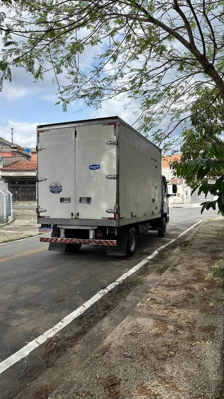 Ford cargo 815 E - Foto 2