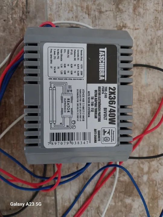 Reator Eletrônico Bivolt para Lâmpadas Fluorescentes 2x36W