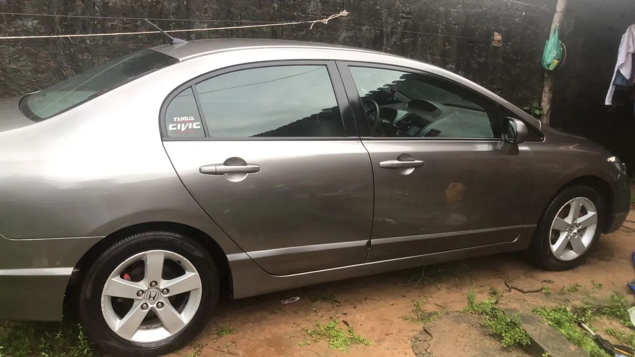 Honda Civic  - Foto 2