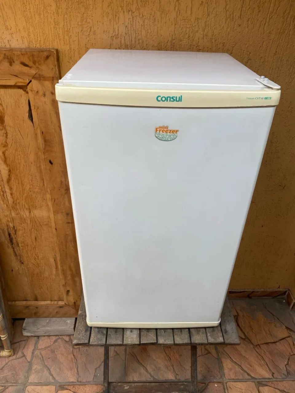 MINI FREEZER CONSUL 220V