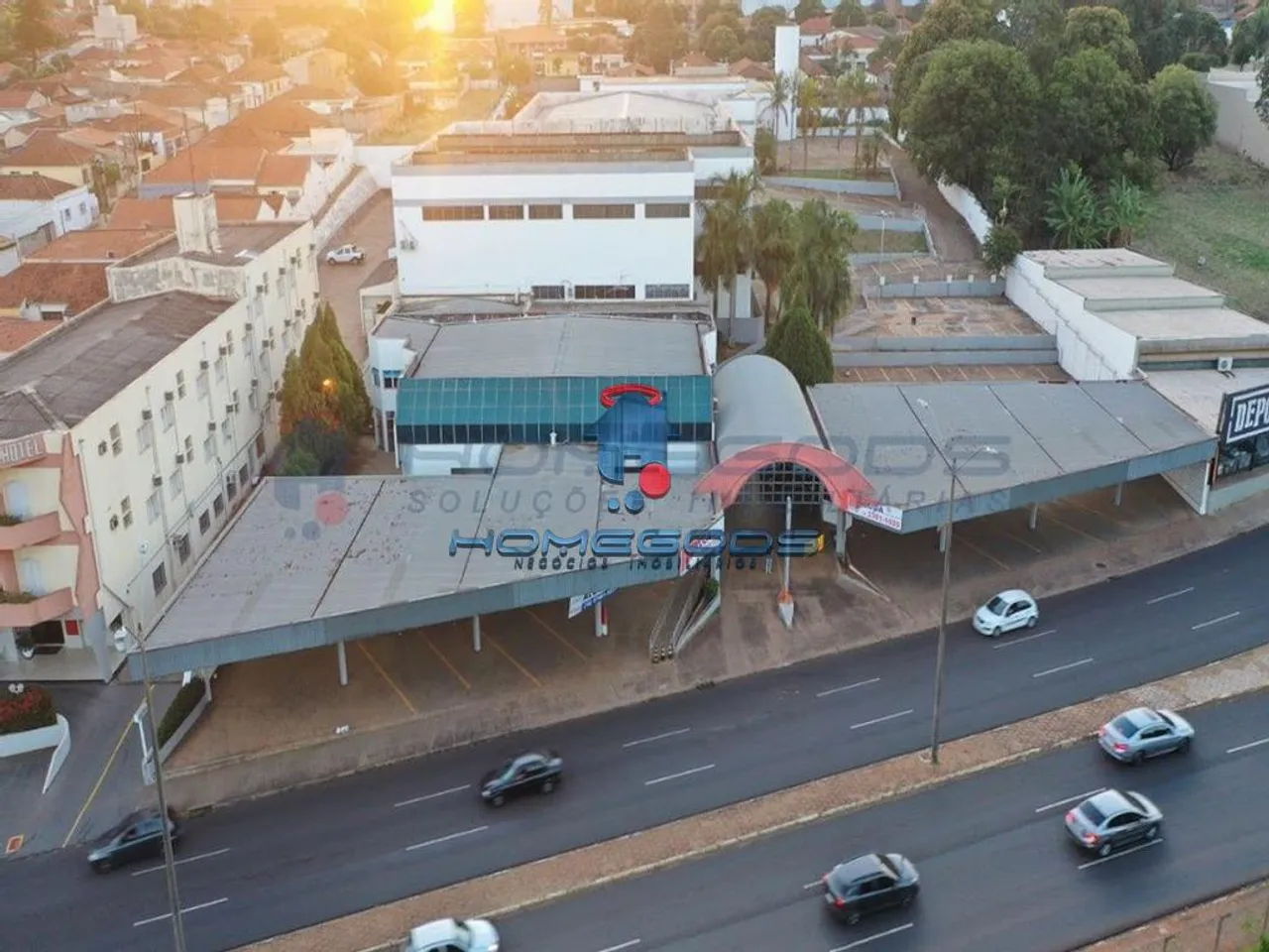 Galpão para alugar em Araraquara, Centro, com 8500 m²