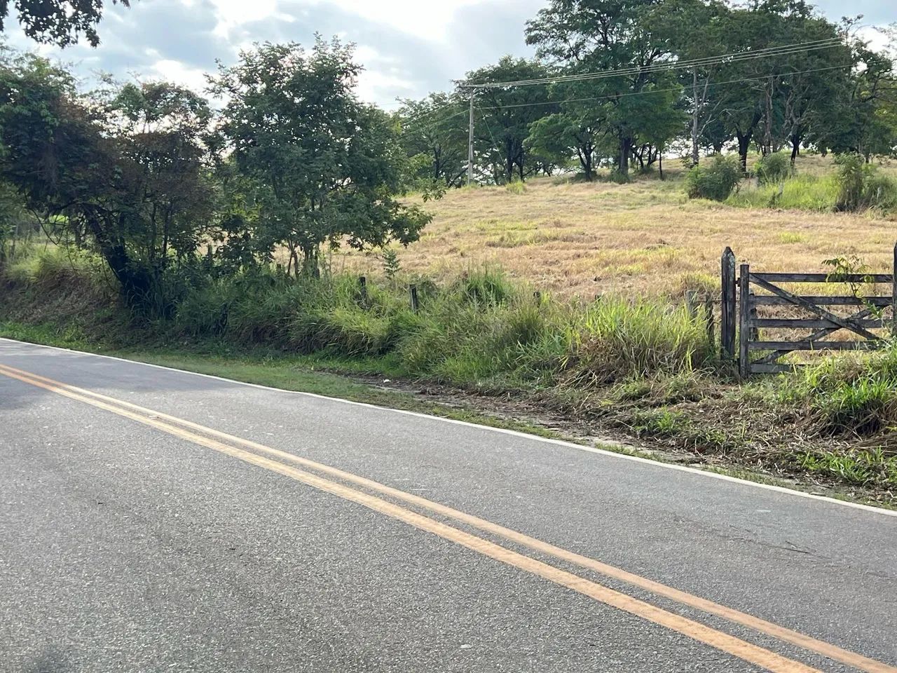 Terreno rural em Pará de Minas 