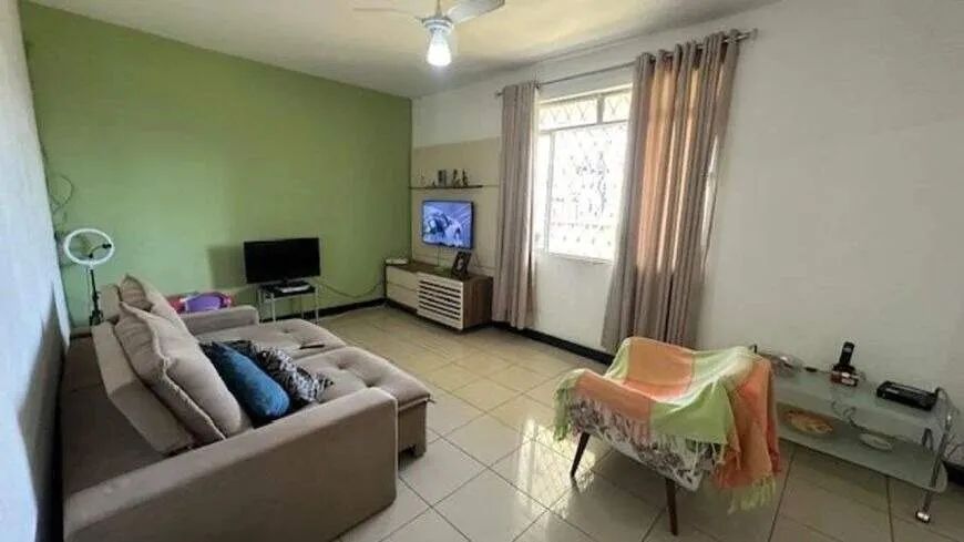 Casa à venda, 4 quartos, 1 suíte, 2 vagas, Nova Granada - Belo Horizonte/MG - Foto 3
