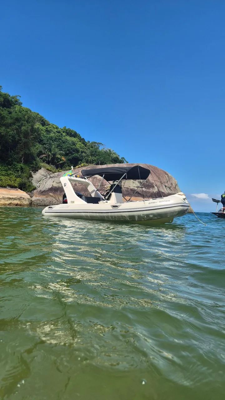 Bote inflável SR 4.0 Targa + Mercury 50 HP