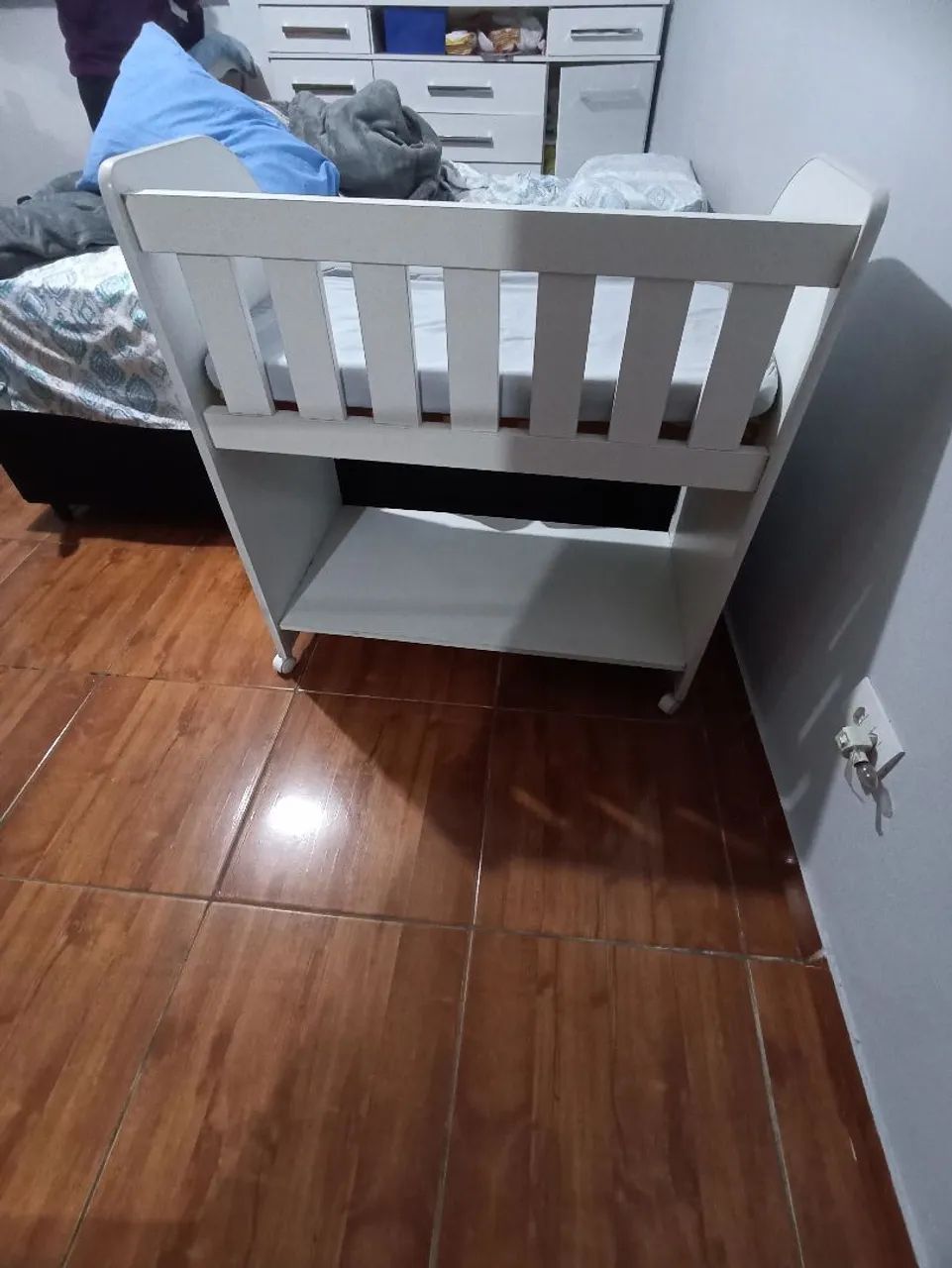 mini berço com colchão - Foto 4