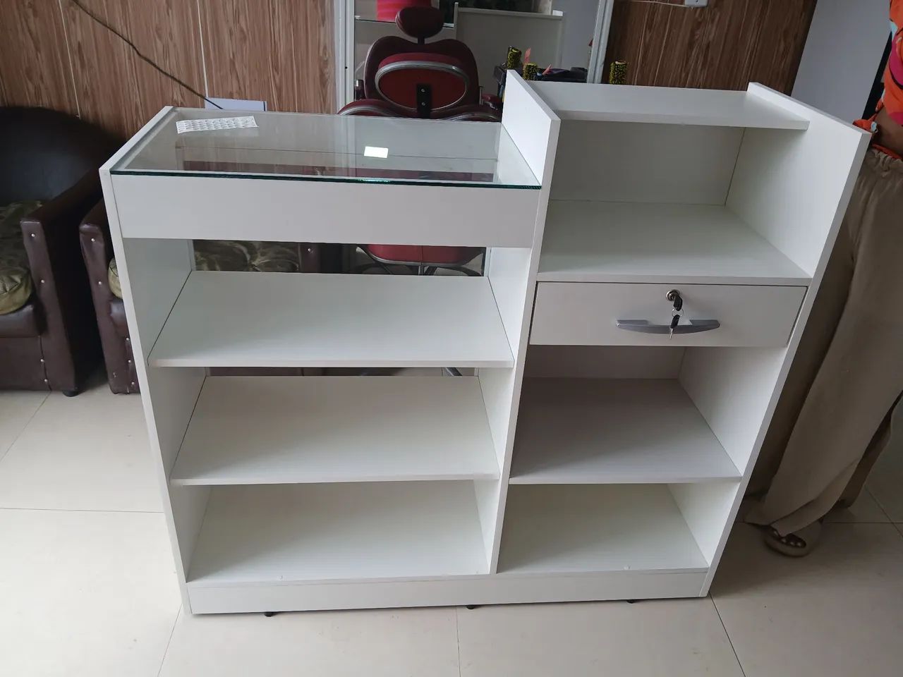 Balcão de loja em MDF branco - Novo!