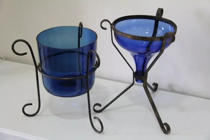 Cachepot Vidro Azul ( Par ) - Década 80 - Arte Popular Cambui MG