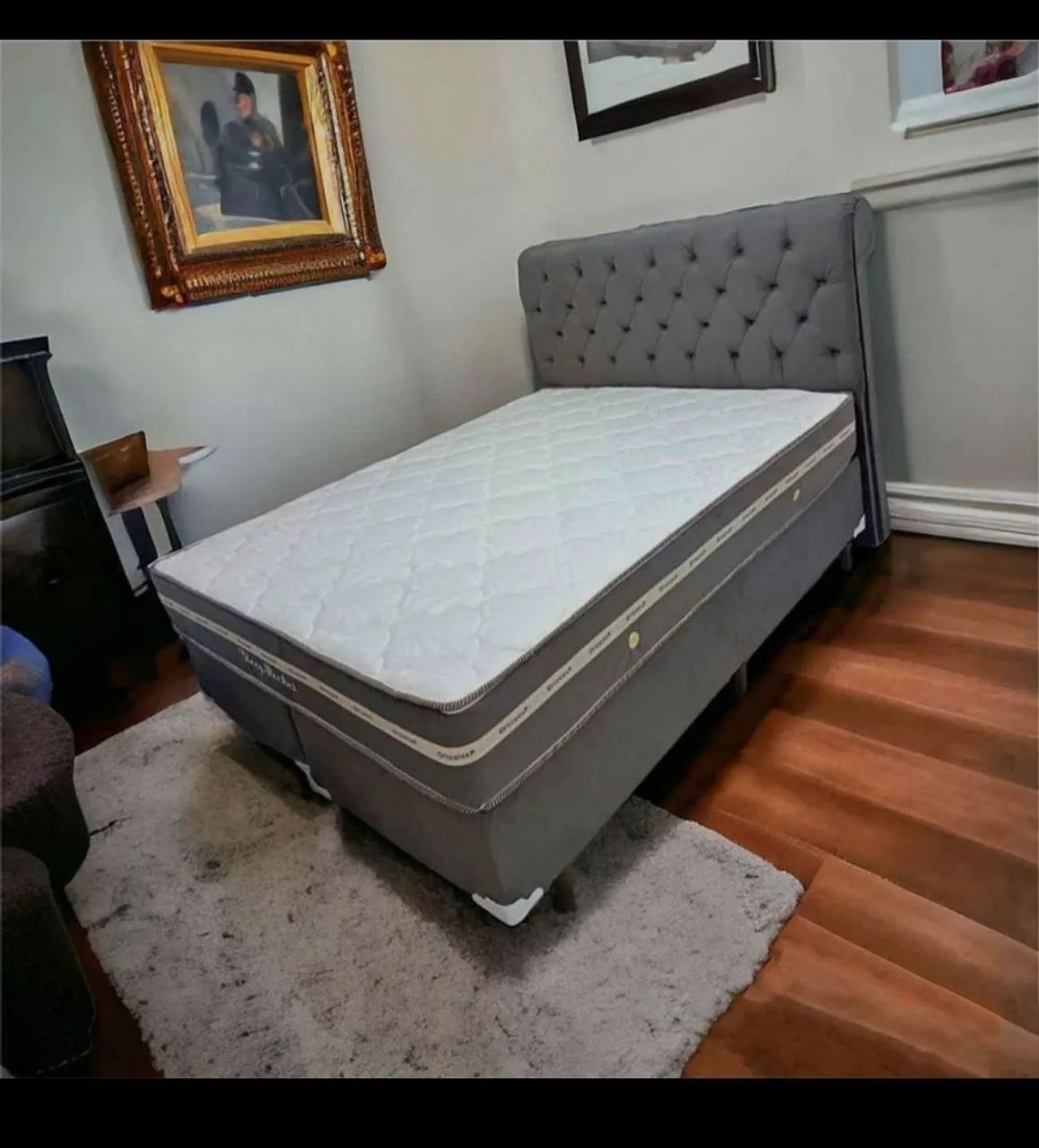 Cama Queen base e colchão e cabeceira 