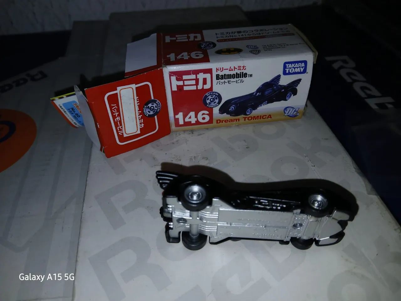 Miniatura Batmóvel Tomica Dream - Colecionador - Foto 3